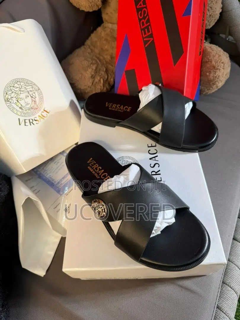 Versace High Quality Men’S Slippers