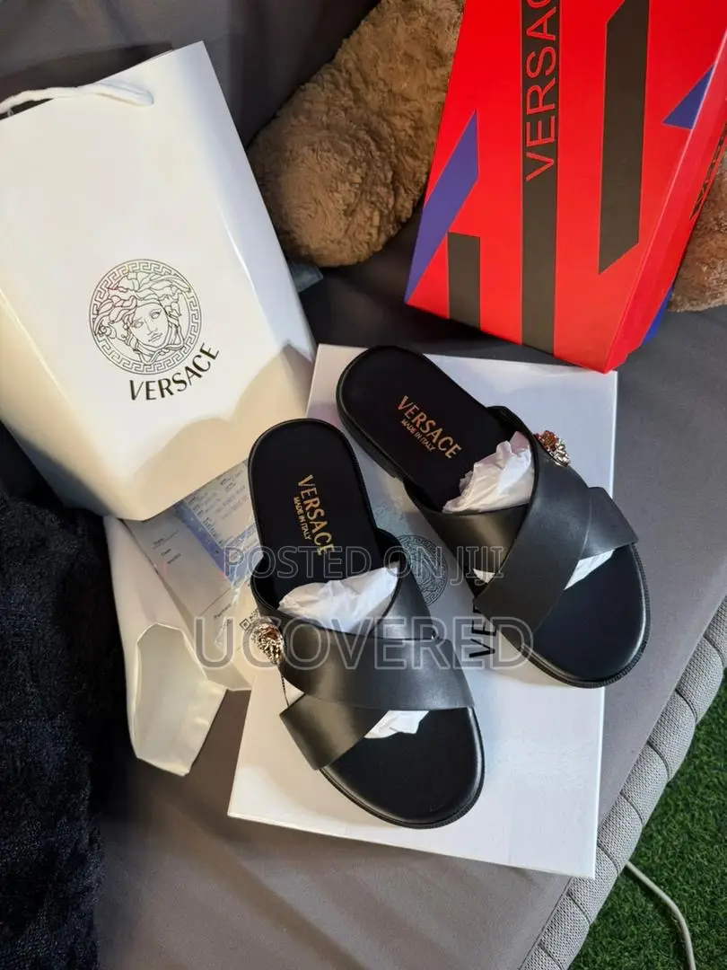 Versace High Quality Men’S Slippers