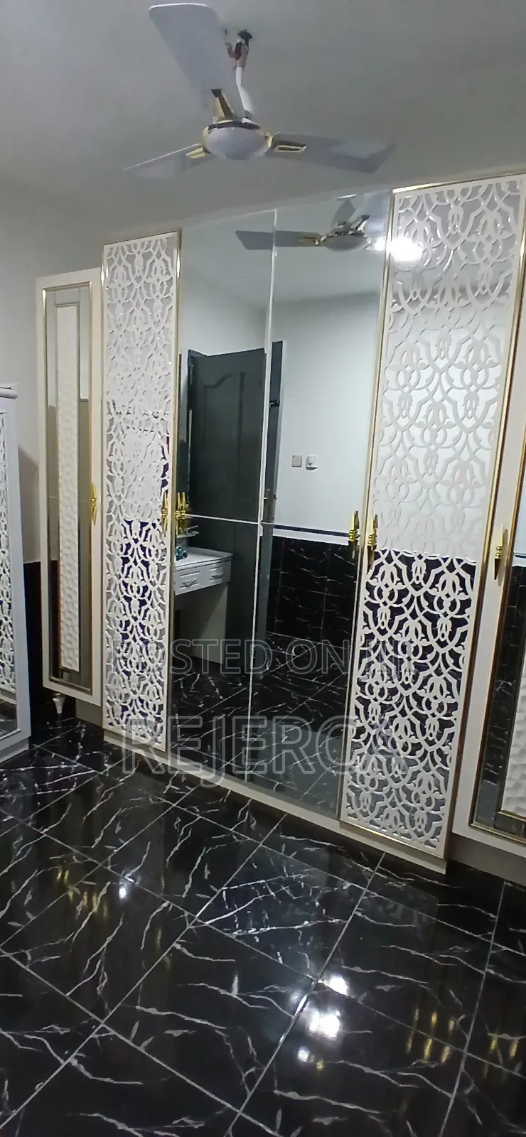 Durable Brand New Wardrobe