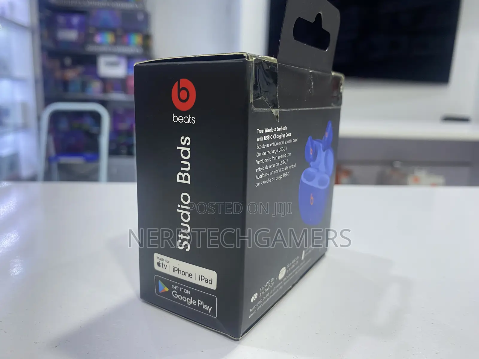 Beats Studio Buds