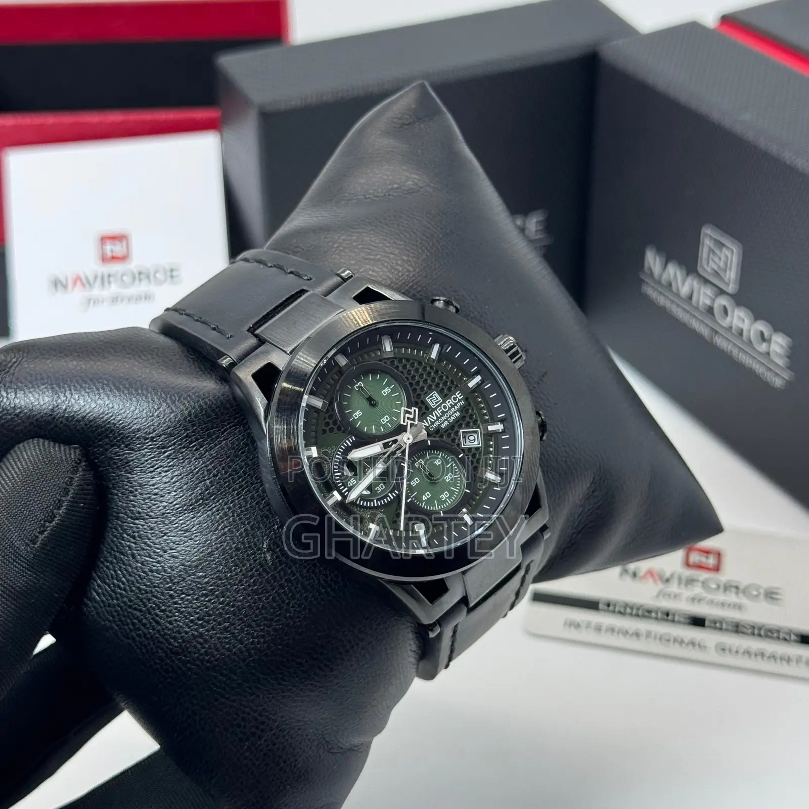 Naviforce Black Chronograph Watch – Sleek Style, Waterproof Watch