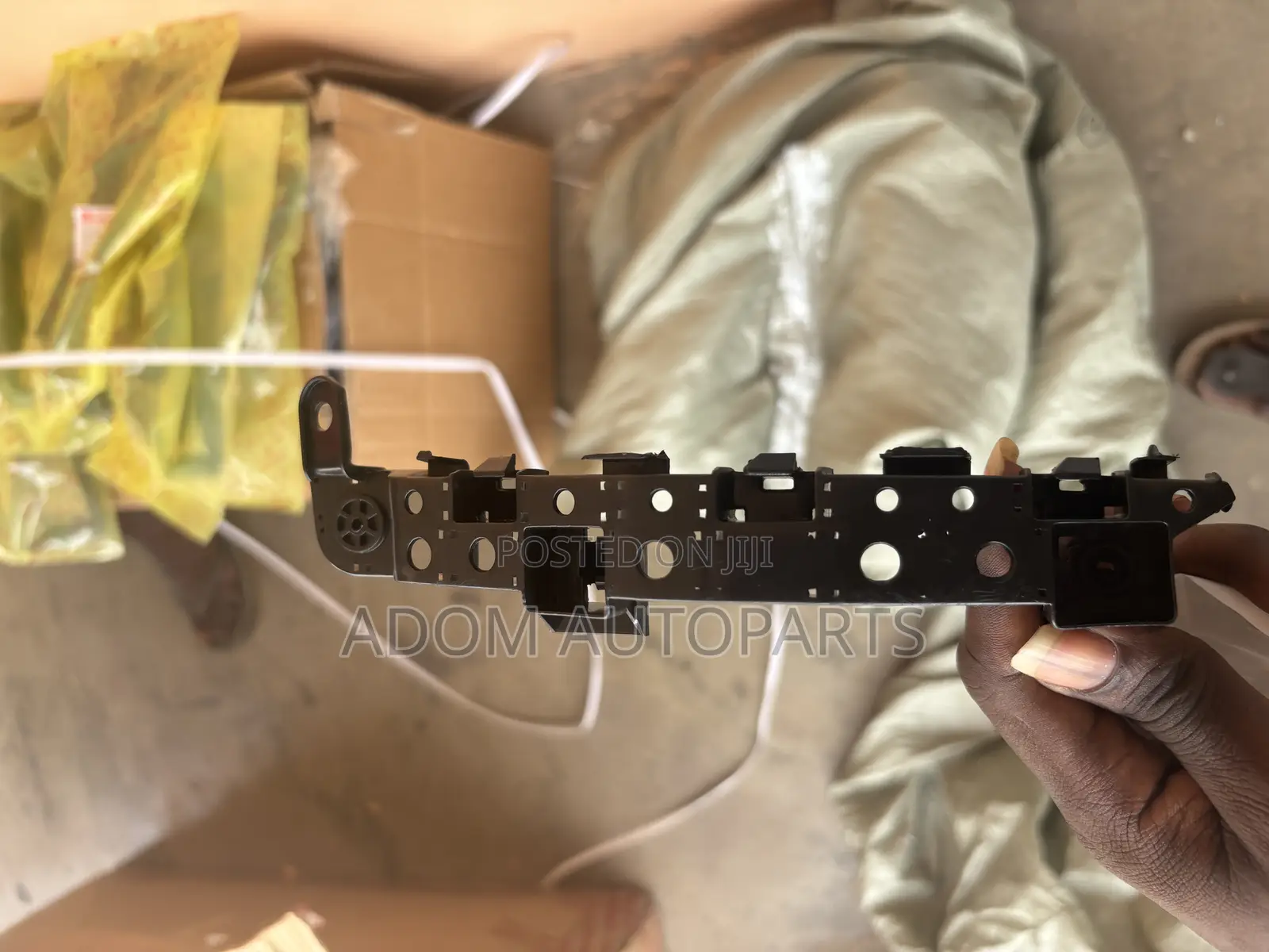 Honda CRV Front Bumper Locker 2017 2018 2019 2020 2021 2022