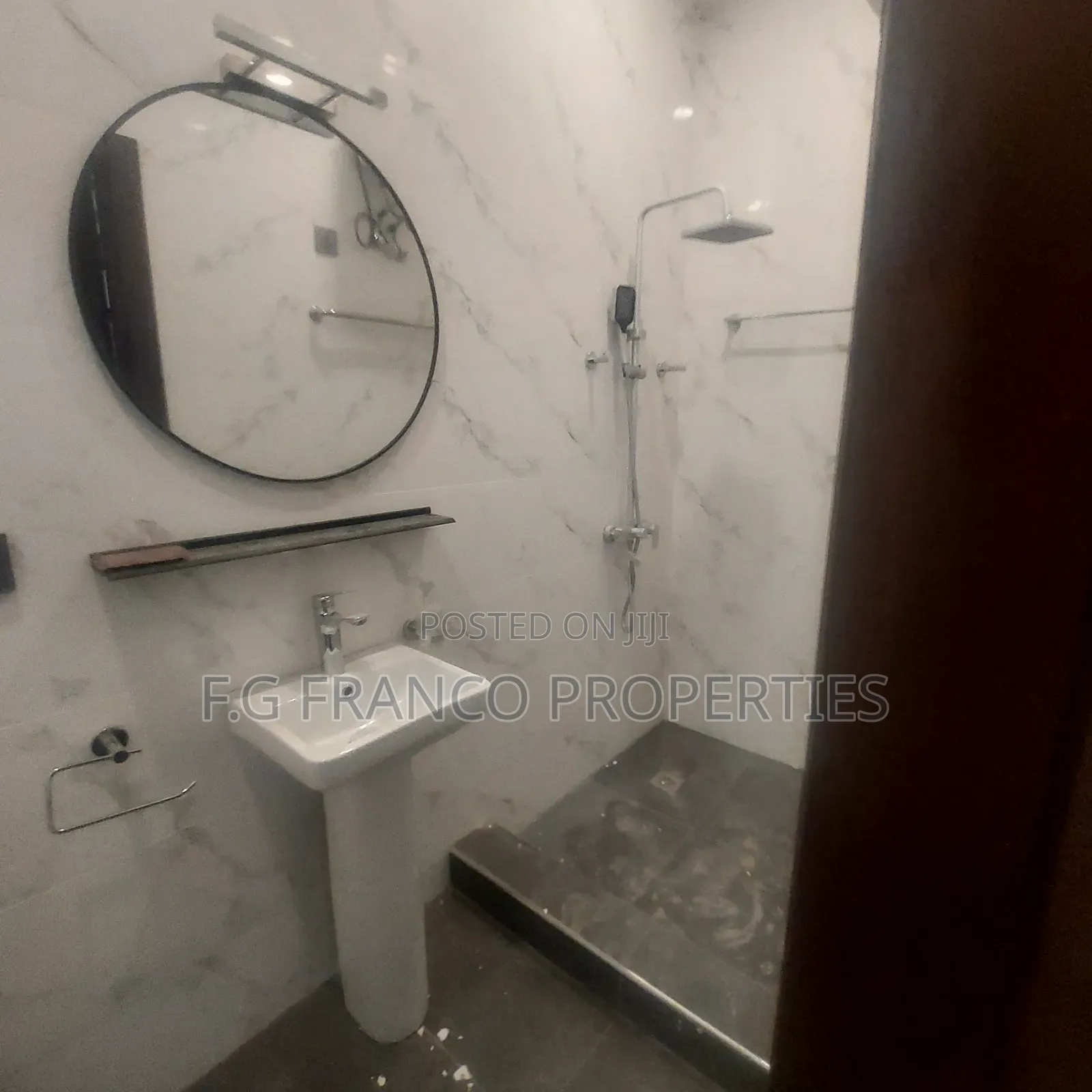 3bdrm House in Kg Franco Properties, Spintex for rent