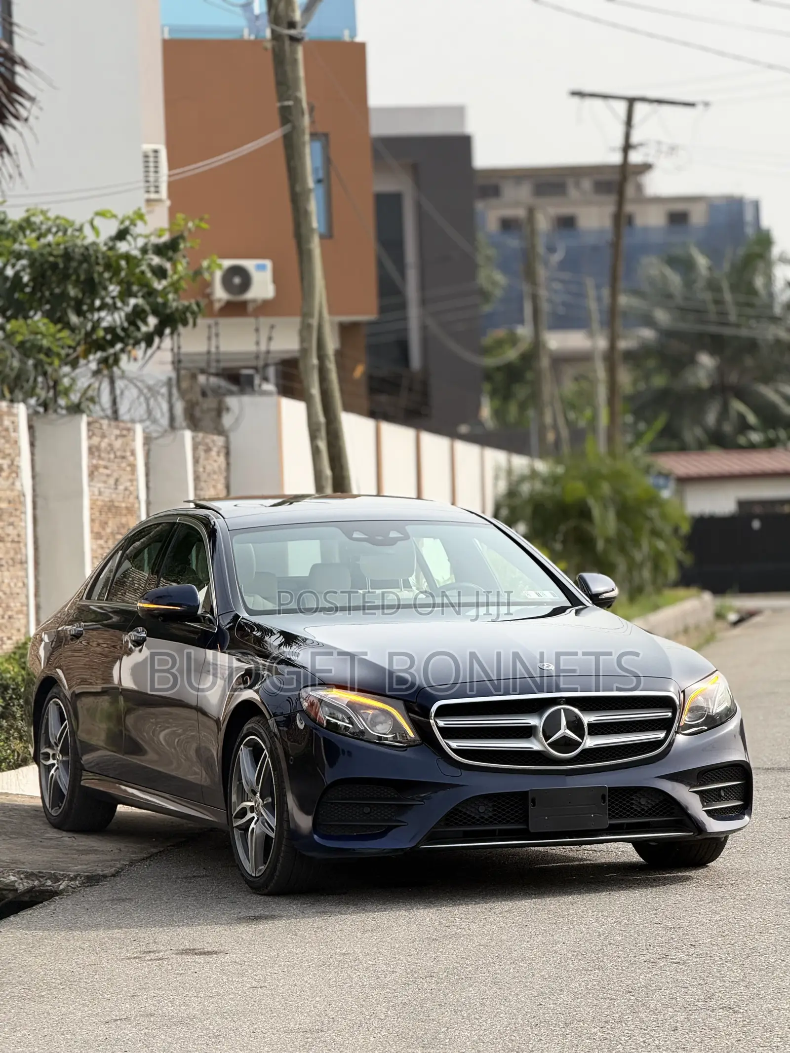 Mercedes-Benz E300 2018 Blue