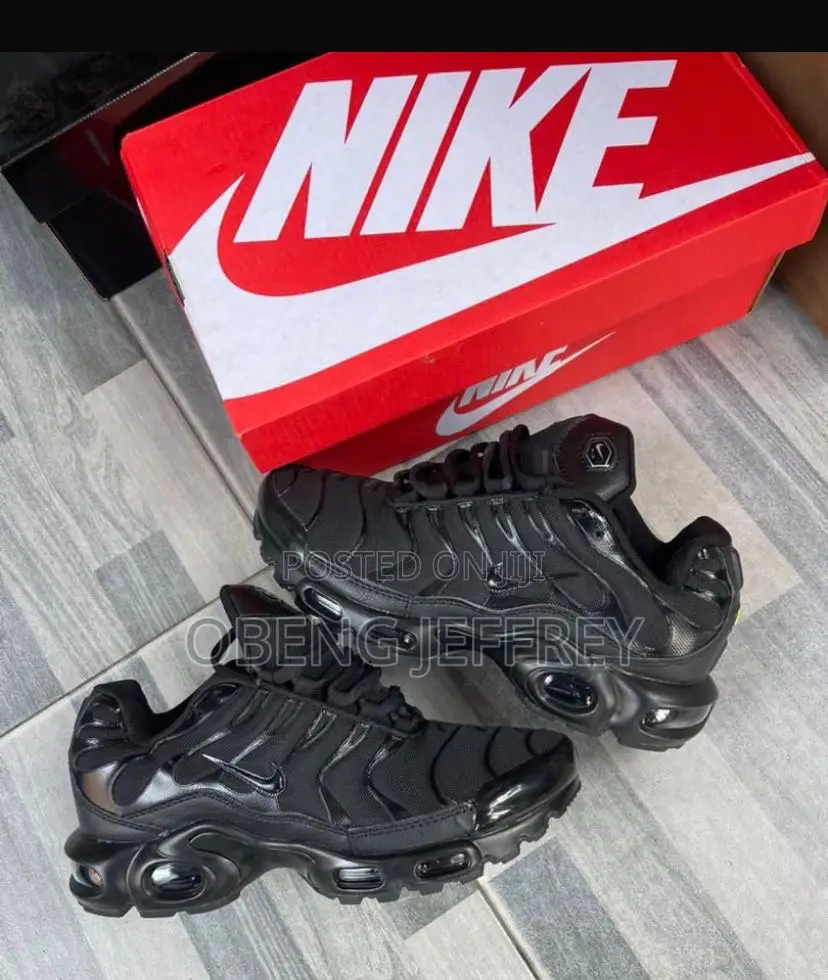 Original Nike Tn Airmax Plus Triple Black