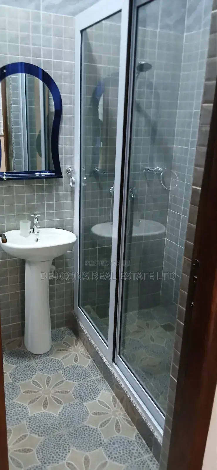 2bdrm Duplex in De-Icons Real Estate, Ga South Municipal for rent