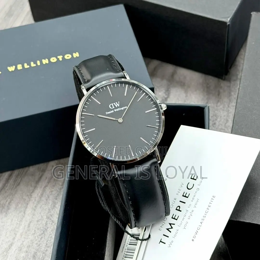 Daniel  Wellington Premium Quality Leather Men’S Watch