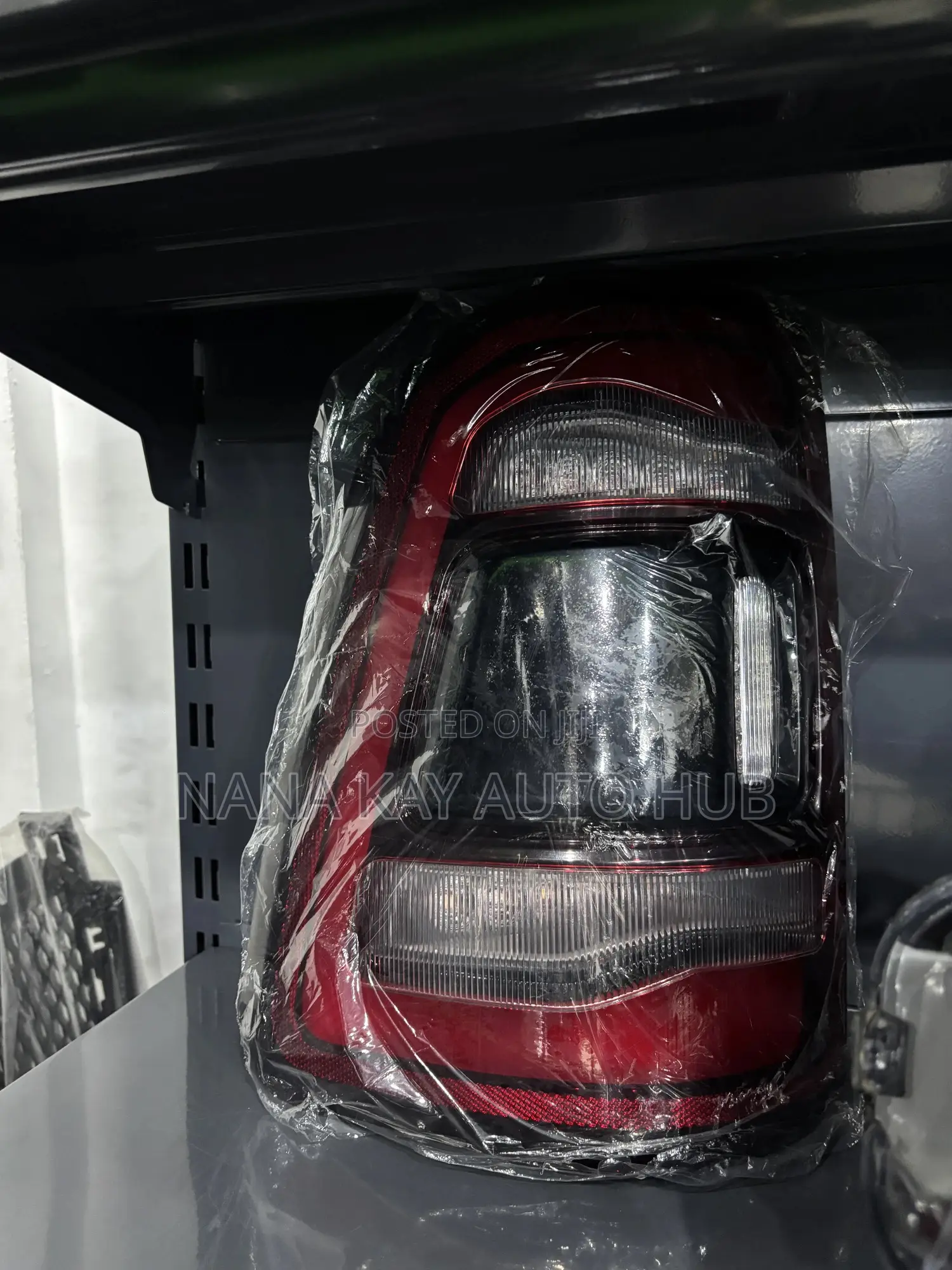 Dodge Ram With Sensor 1500 ,2020,2021,2022,2023,2024 Led Tail Light