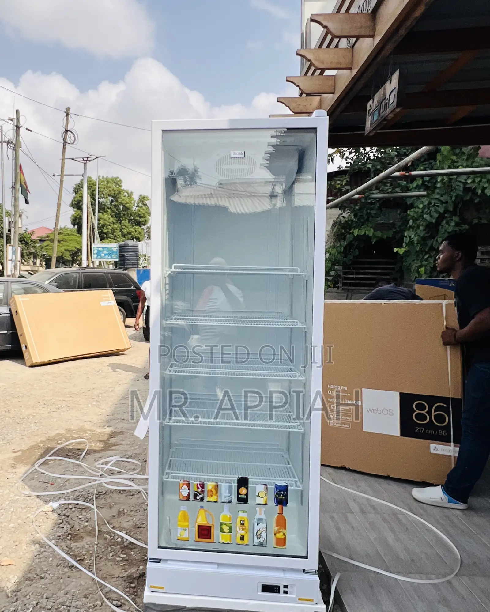 Order Quality Zara-600dfg 1 Door Electric Display Fridge(591l).