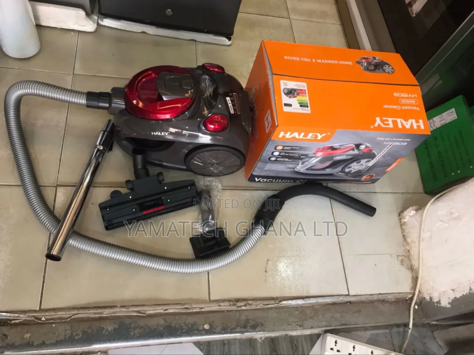 Powerful Haley Vacuum Cleaner With Removable Bag