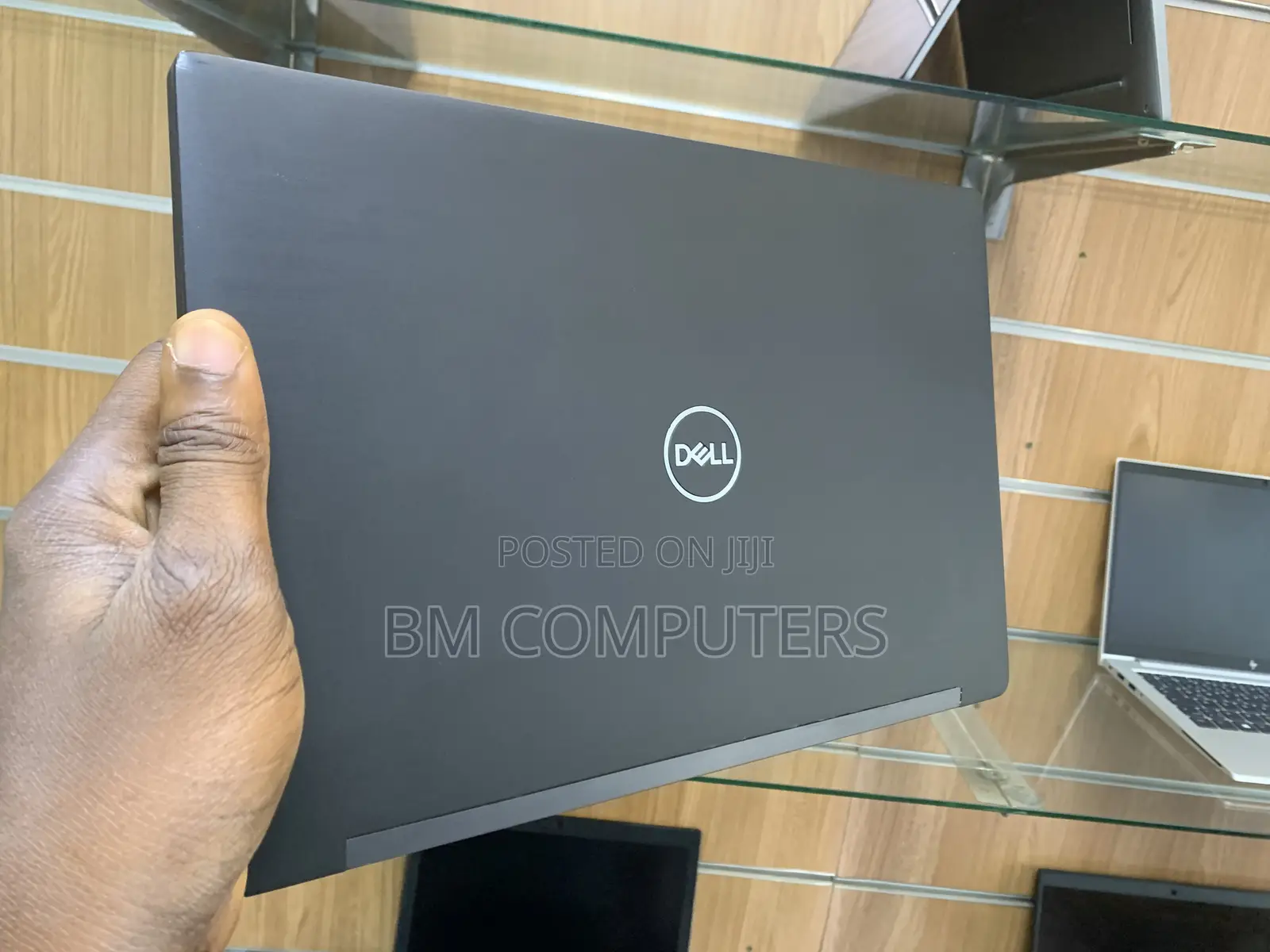 Laptop Dell Latitude 7390 8GB Intel Core i7 SSD 256GB