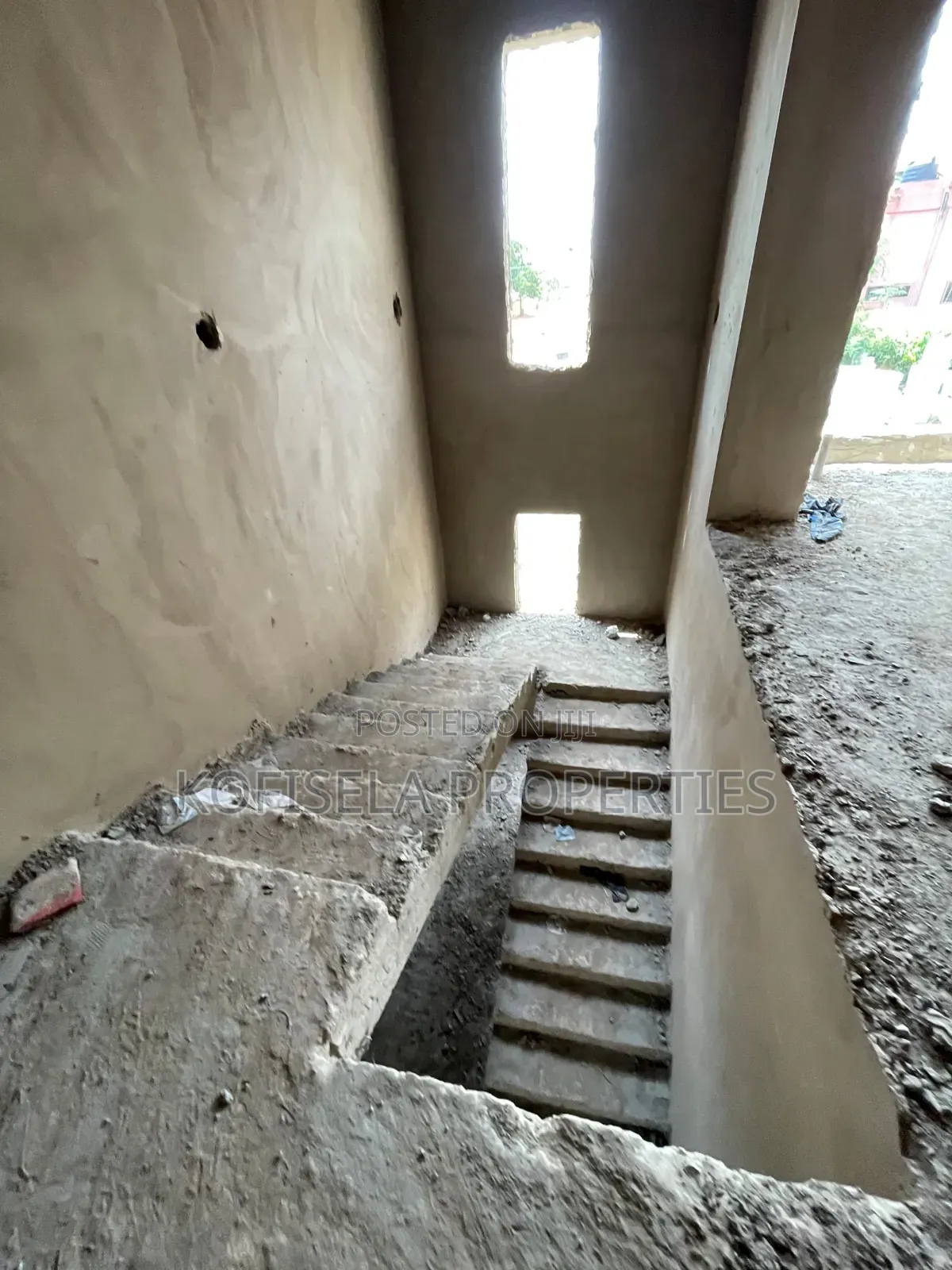 4bdrm House in Achimota Mile 7 for sale