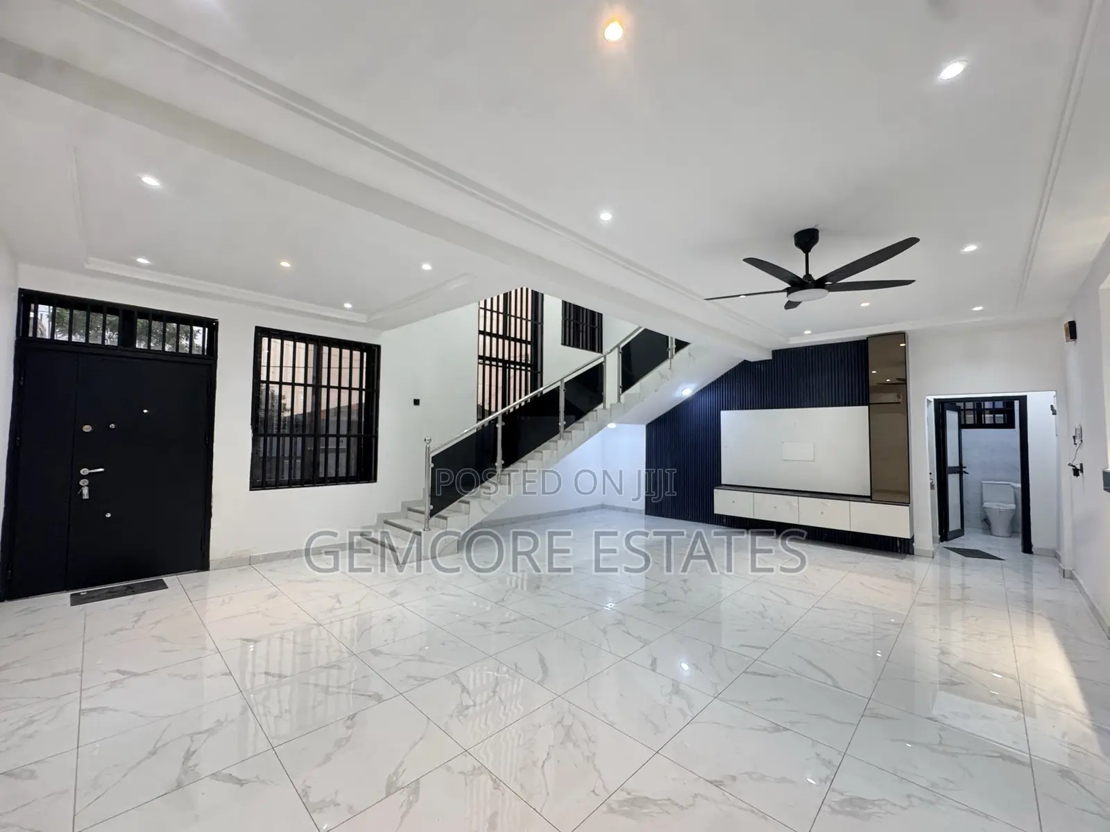 4bdrm House in Adenta Housing, Ashaley Botwe for sale