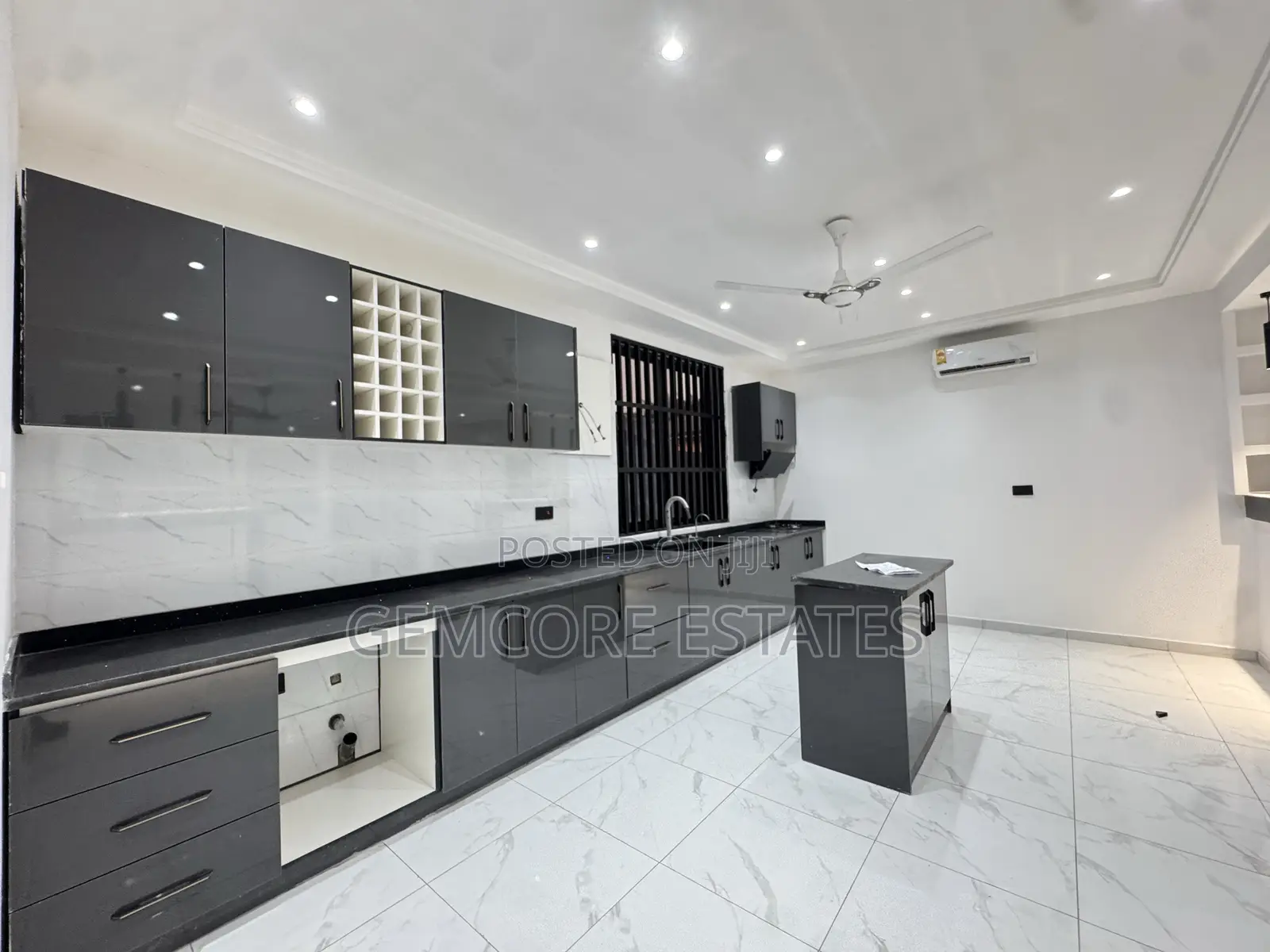 4bdrm House in Adenta Housing, Ashaley Botwe for sale