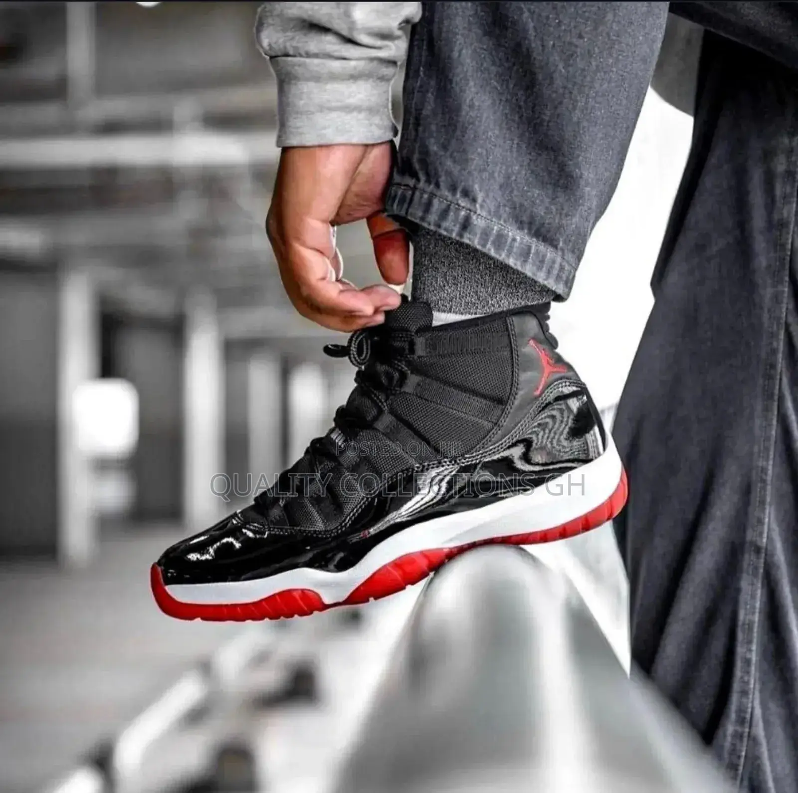 Jordan 11 Retro Playoffs