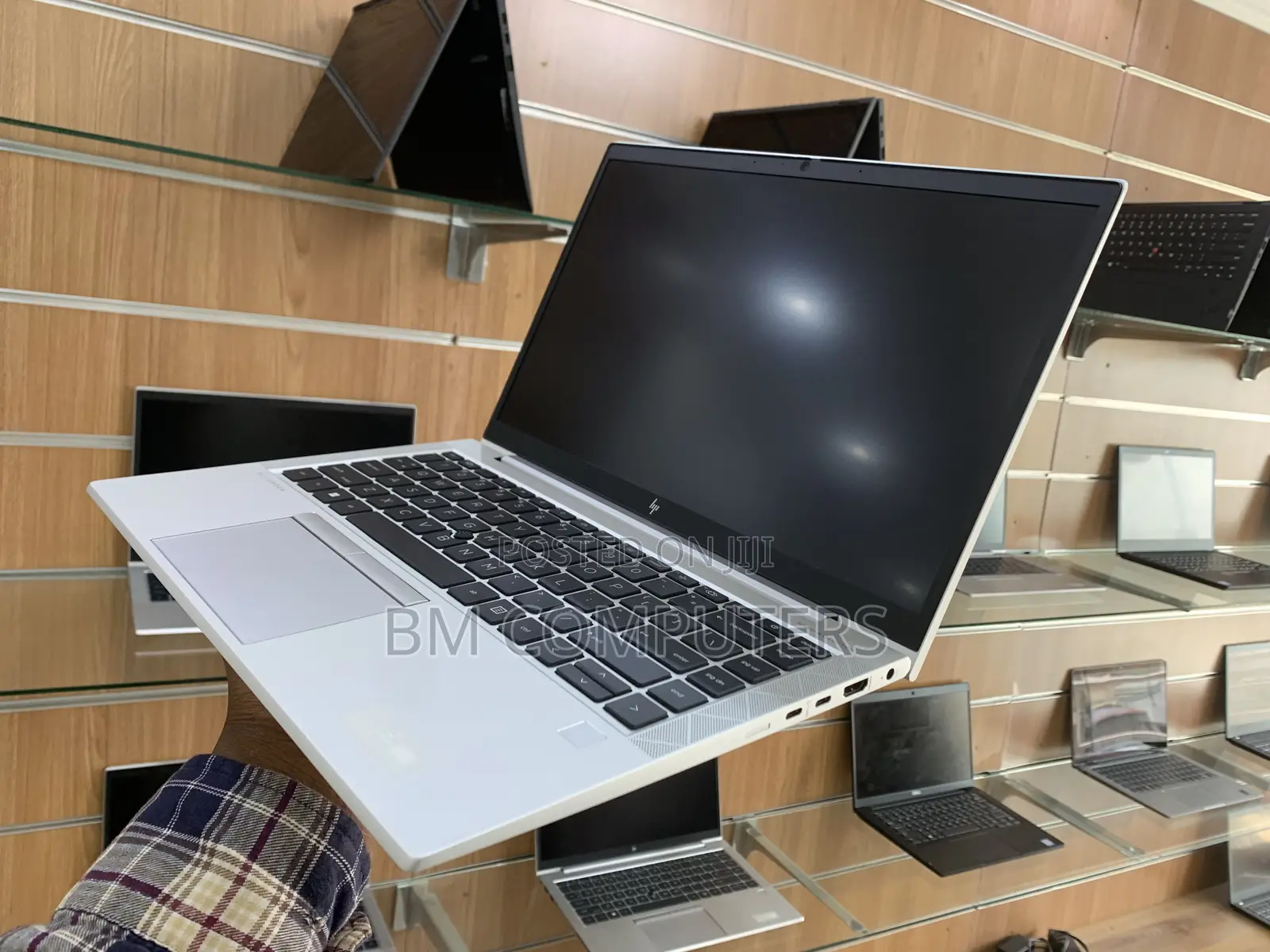 Laptop HP EliteBook 835 G7 8GB AMD Ryzen 5 SSD 256GB