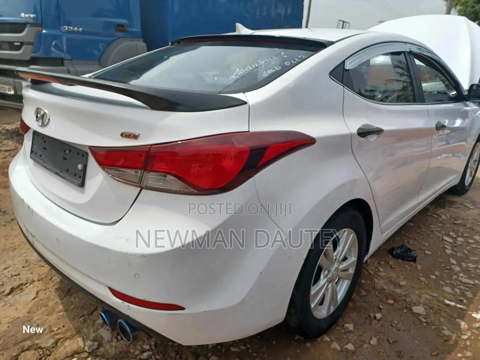 Hyundai Avante 2014 White