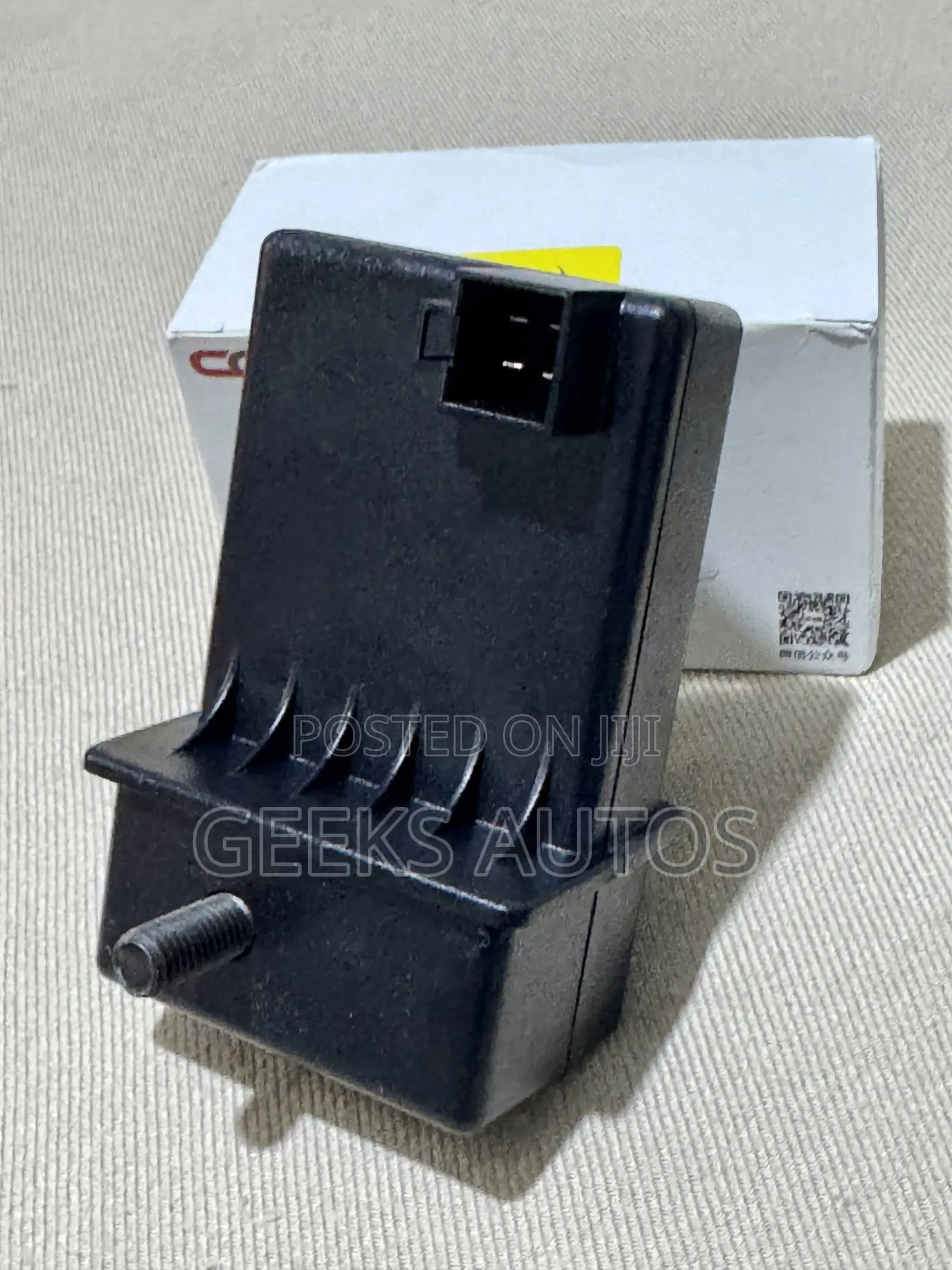 W204,W212 Steering Lock Emulator