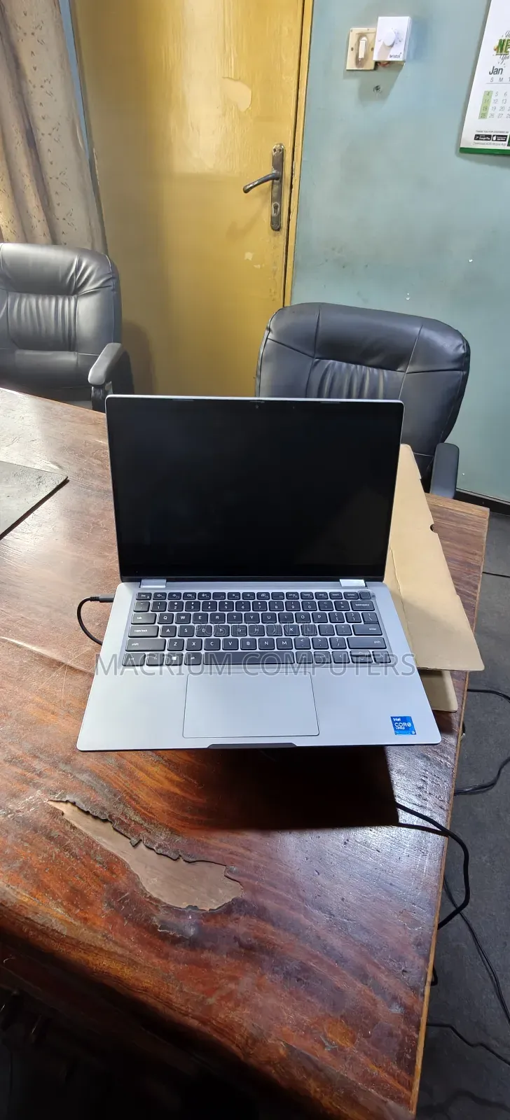 New Laptop Dell Latitude 5320 16GB Intel Core i5 SSD 256GB