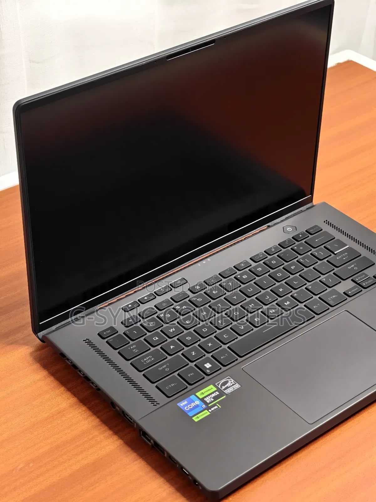 Laptop Asus ROG Zephyrus G16 16GB Intel Core i7 SSD 512GB