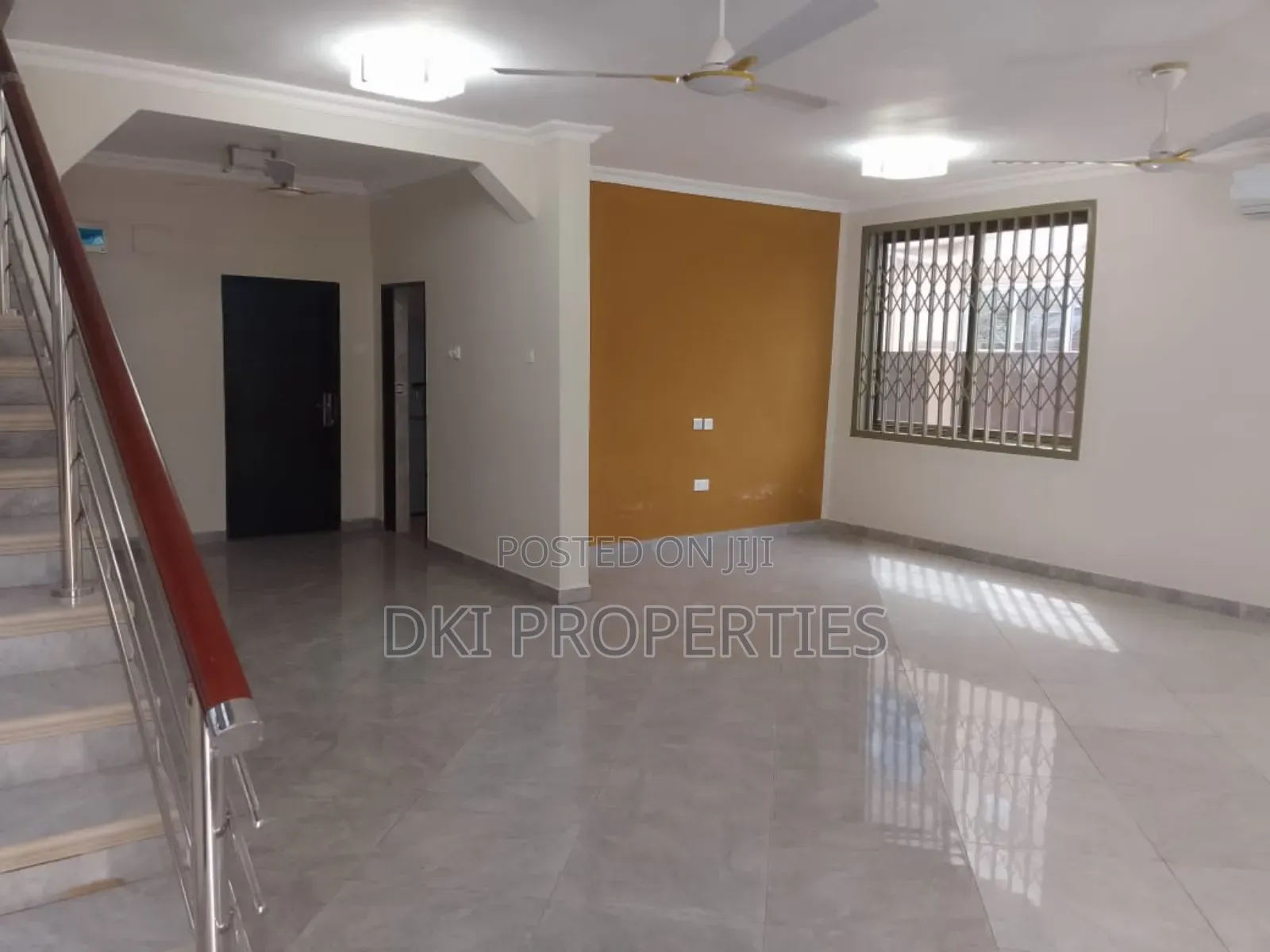 4bdrm House in Dki Properties, School Junction for rent