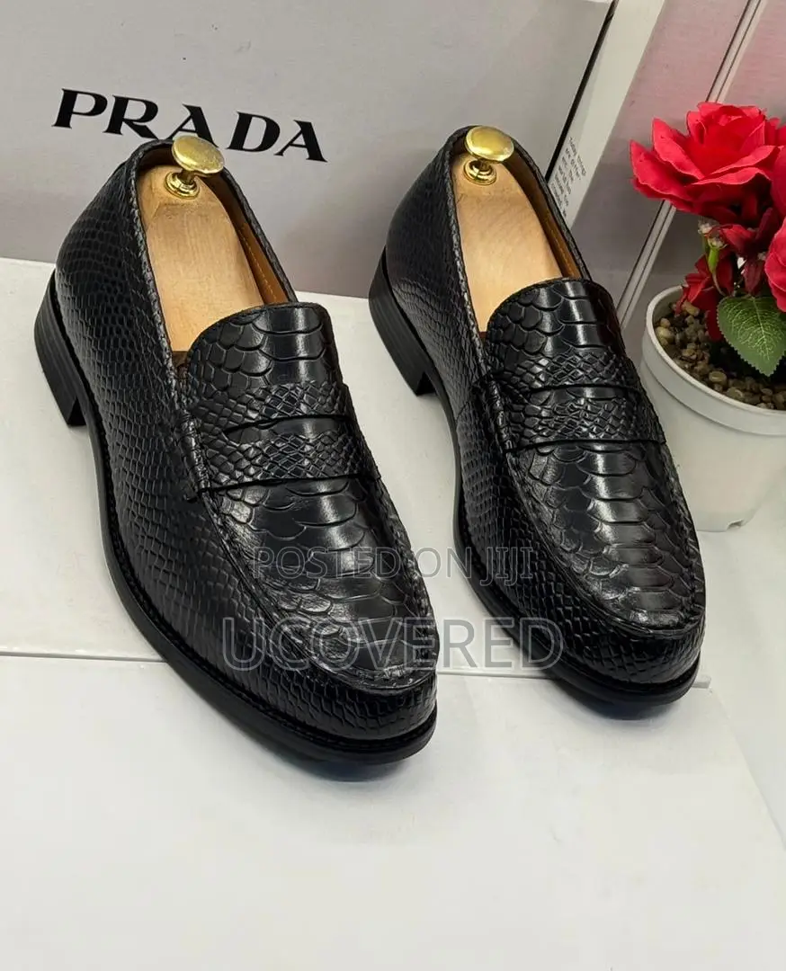 Prada High Quality Men’S Leather Loafers