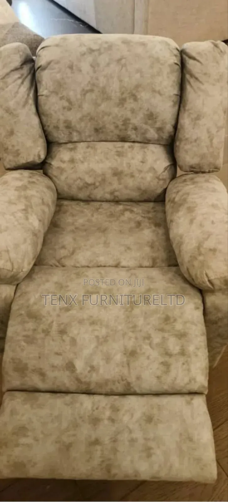 Recliner (Fabric Suede)