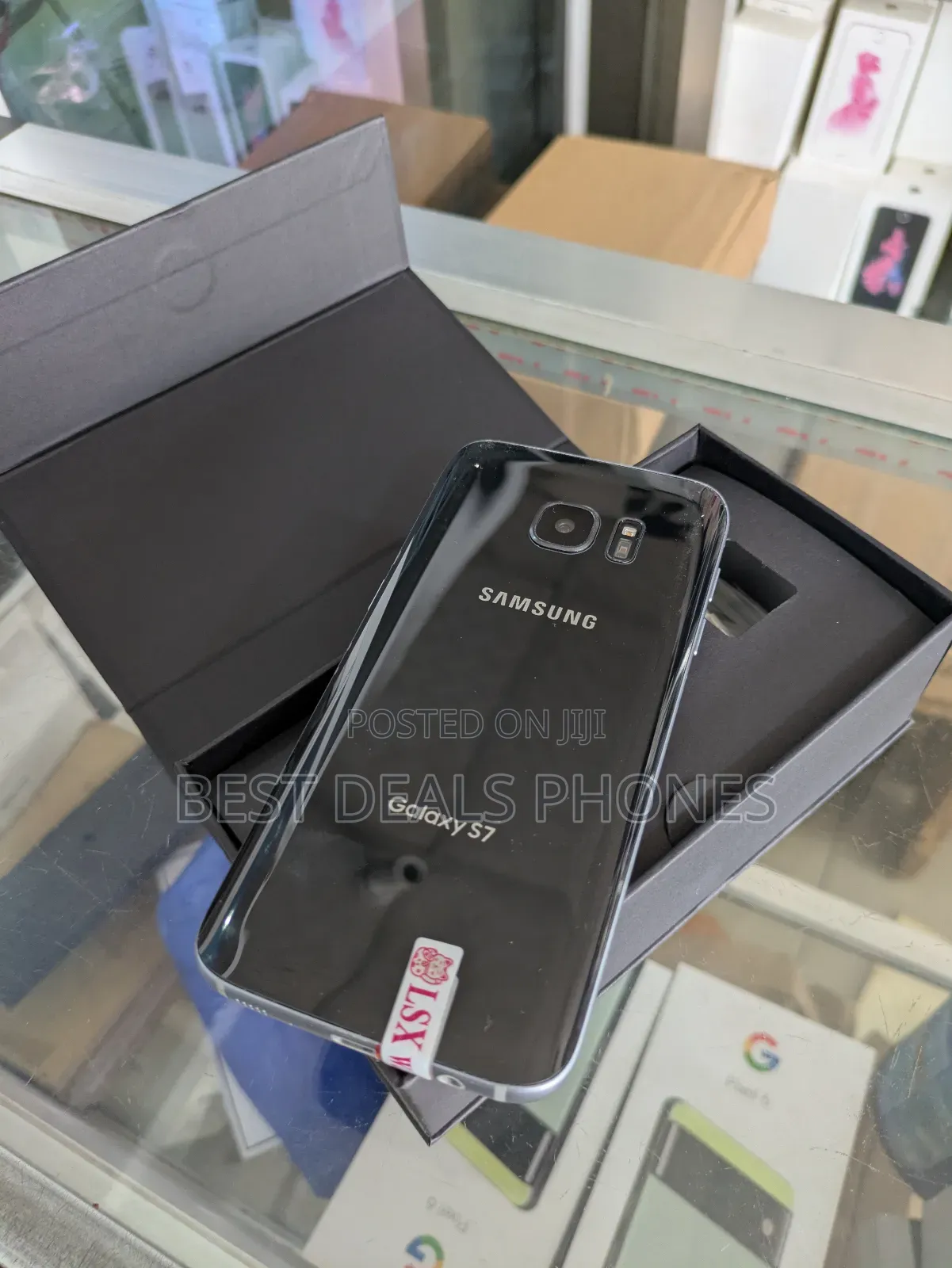 New Samsung Galaxy S7 32 GB Black