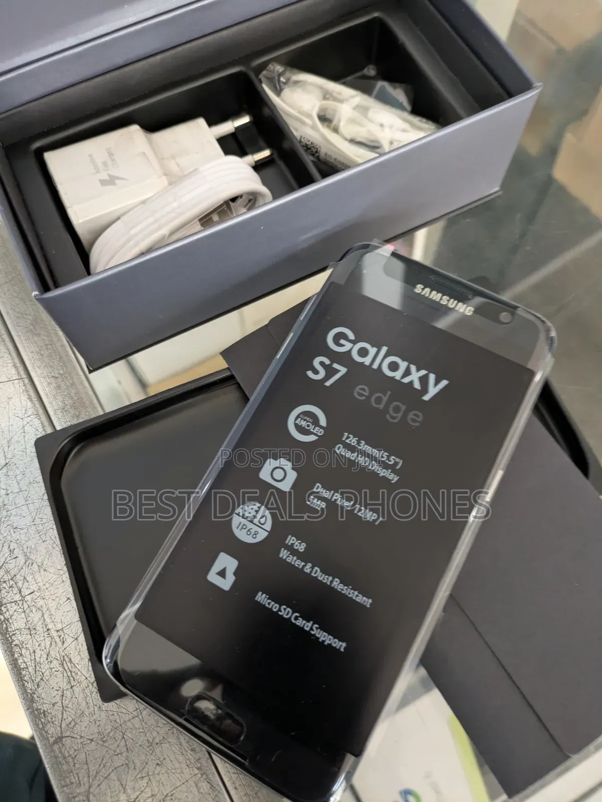 New Samsung Galaxy S7 32 GB Black