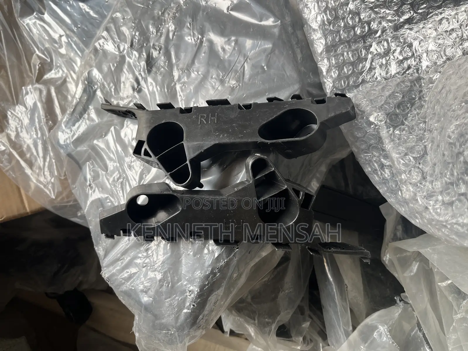 Mazda 3 2014-2016 Front Bumper Bracket/Locker
