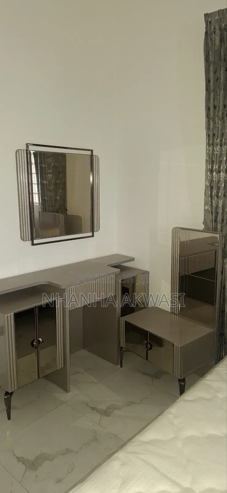 Furnished 4bdrm House in Community 12, Tema Metropolitan for rent