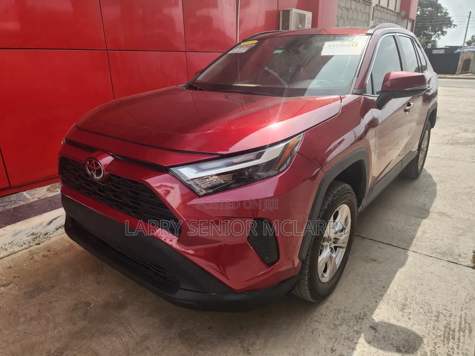 Toyota RAV4 XLE 2022 Red