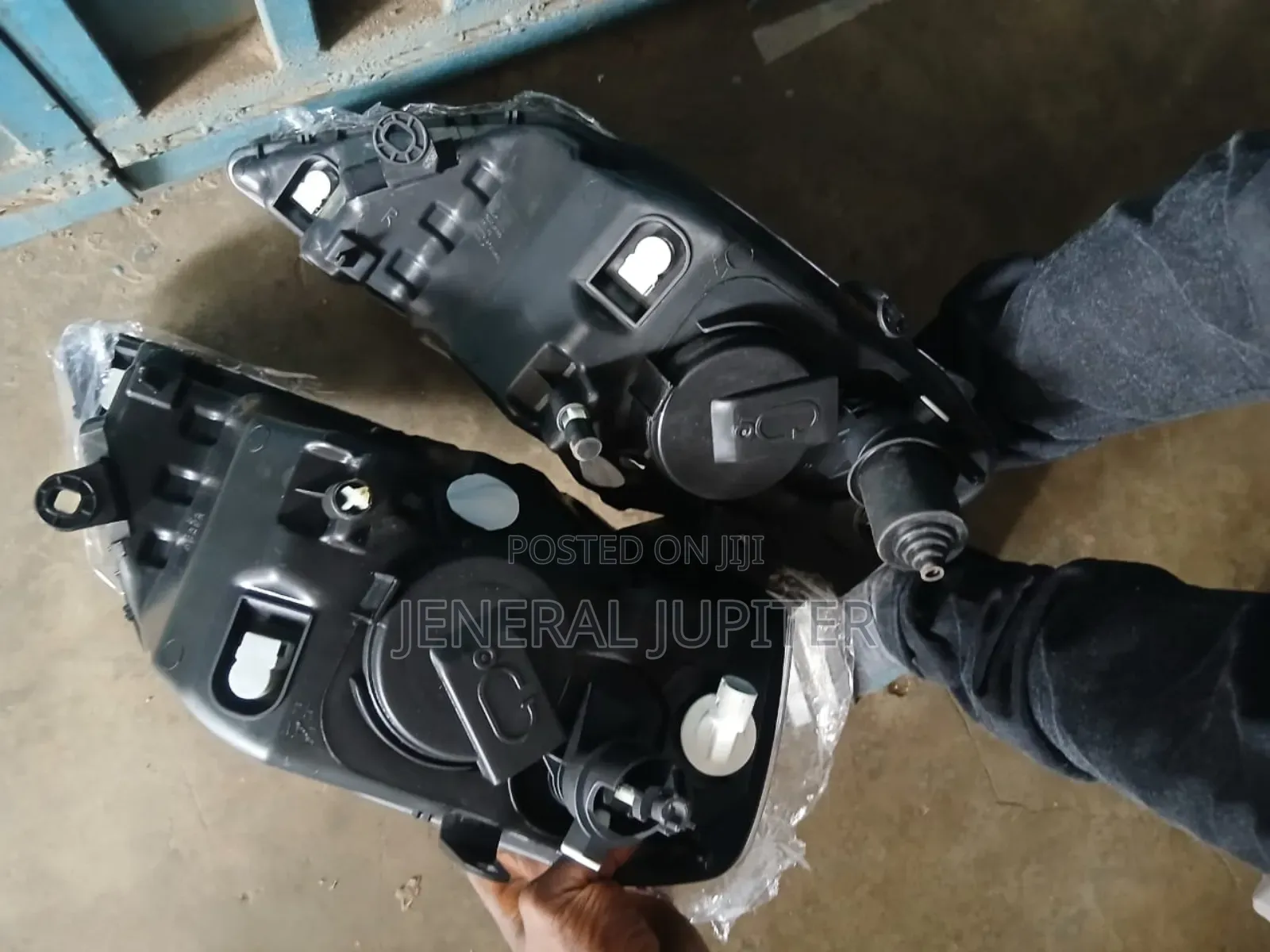 Renault Logan Headlight Pair Available.