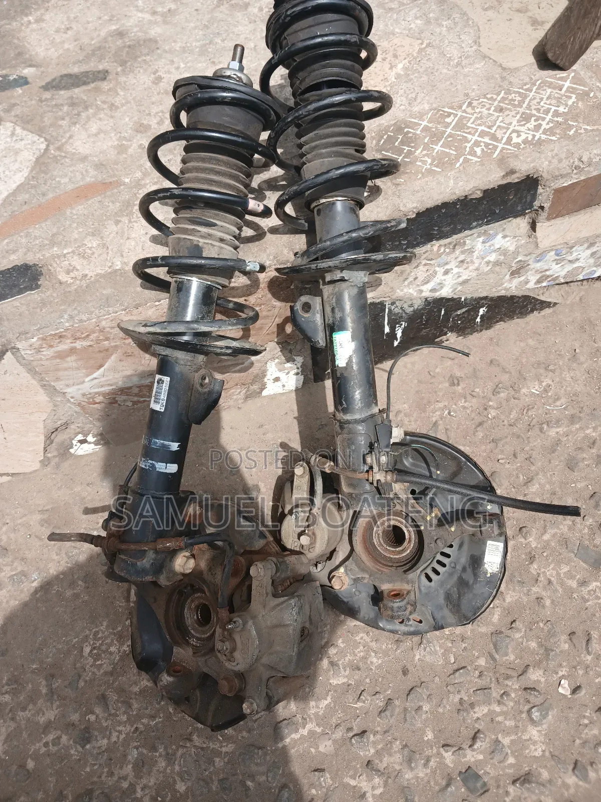 Toyota Vitz 2005 to 2015 Front Shocks Complete With Hub