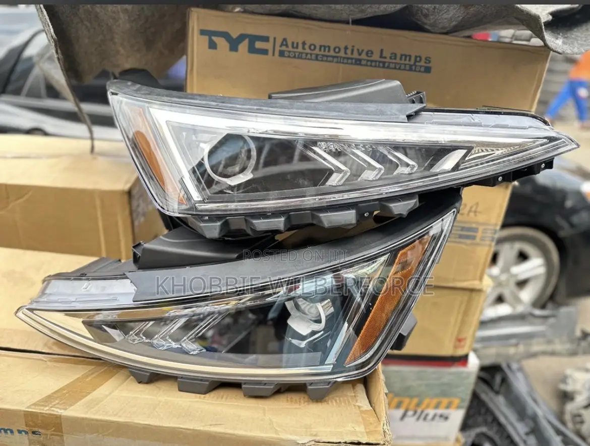 Elantra 2020 Head Light