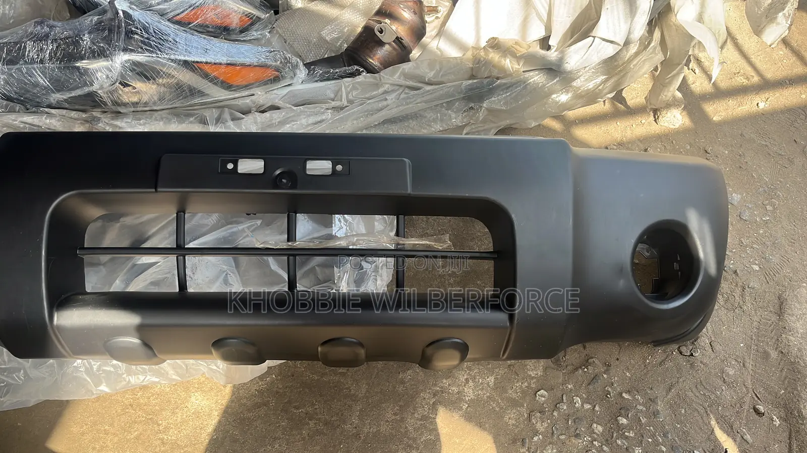Nissan Hard Body Front Bumper