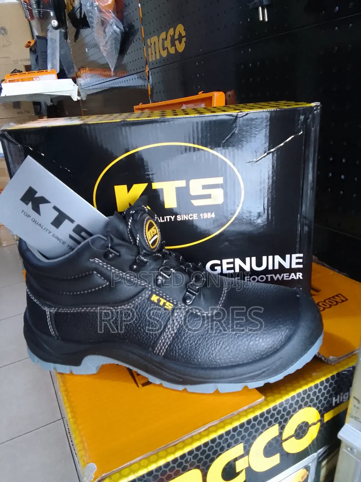 Safety Boots 44/ Kts