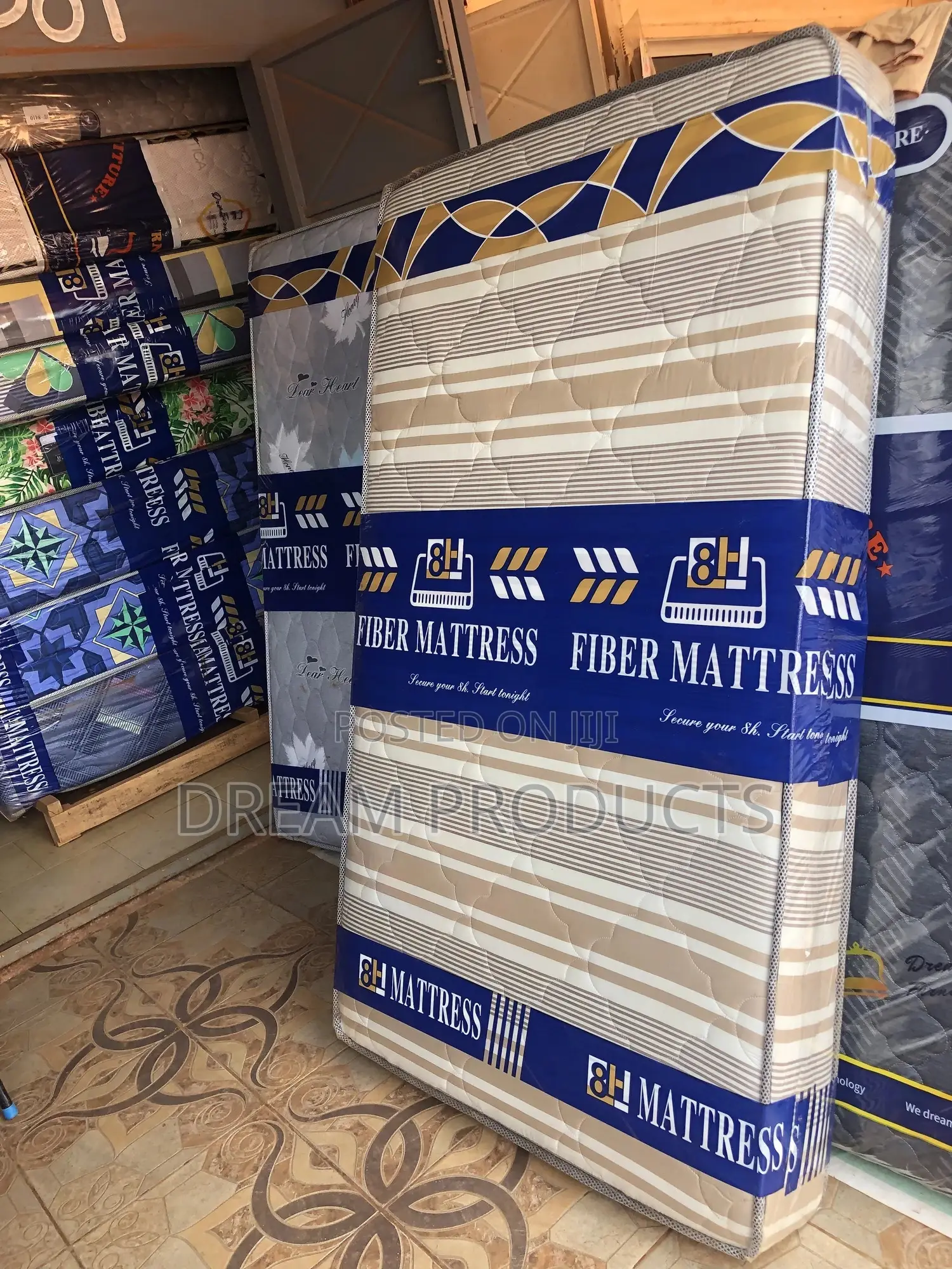 8 Inches One and Half Mattress High Density