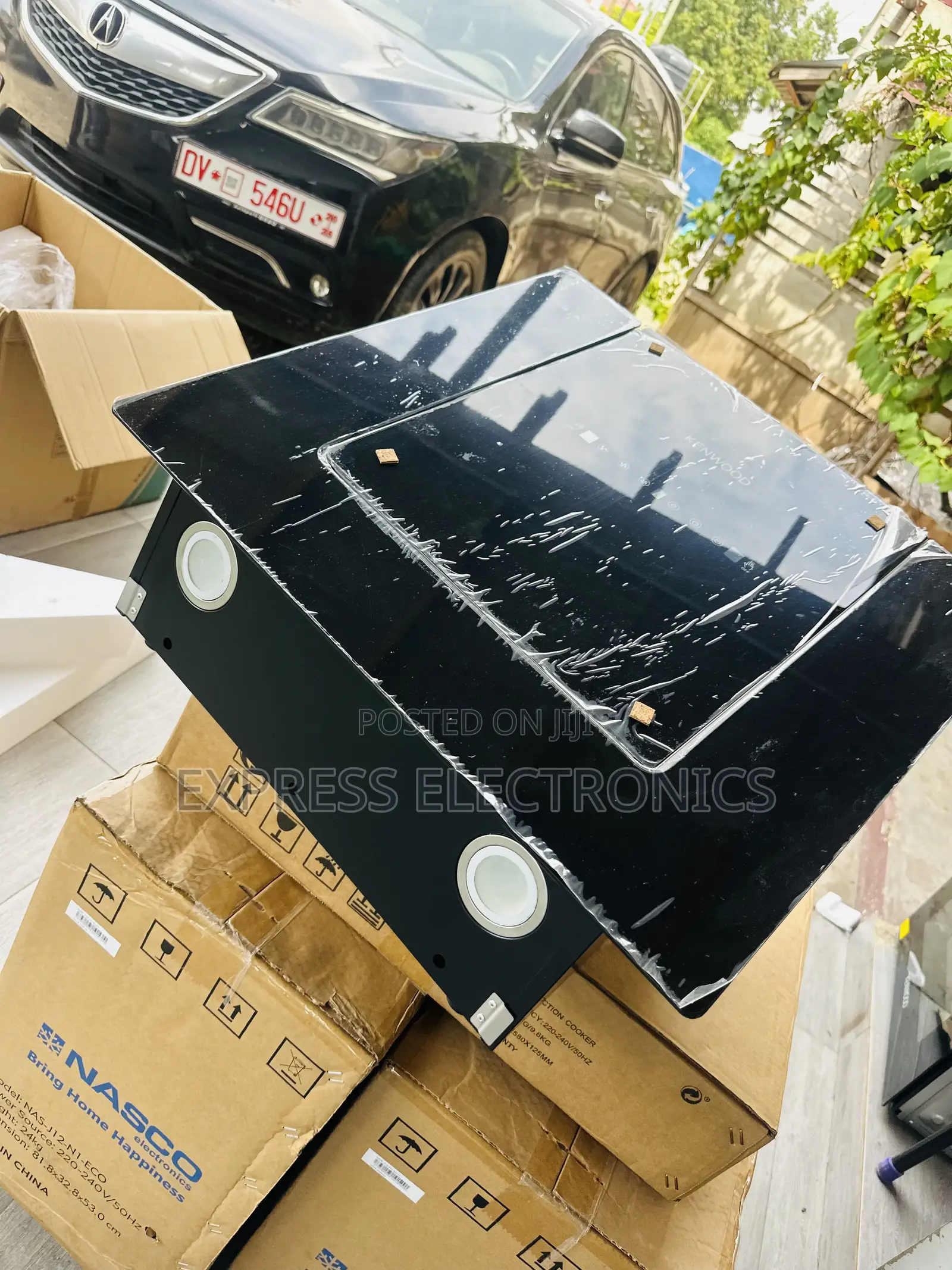 60—Cm Kenwood Extractor Heat Range Hood.