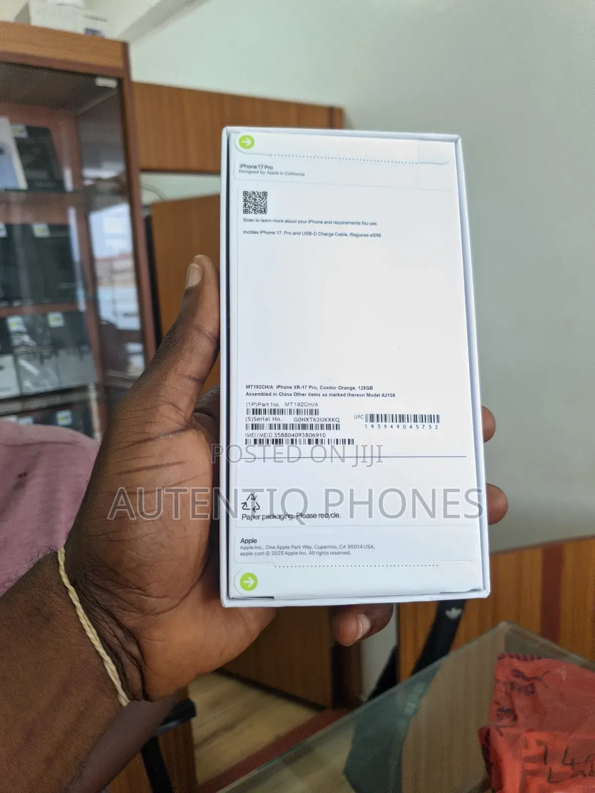 New Apple XR 128 GB Orange