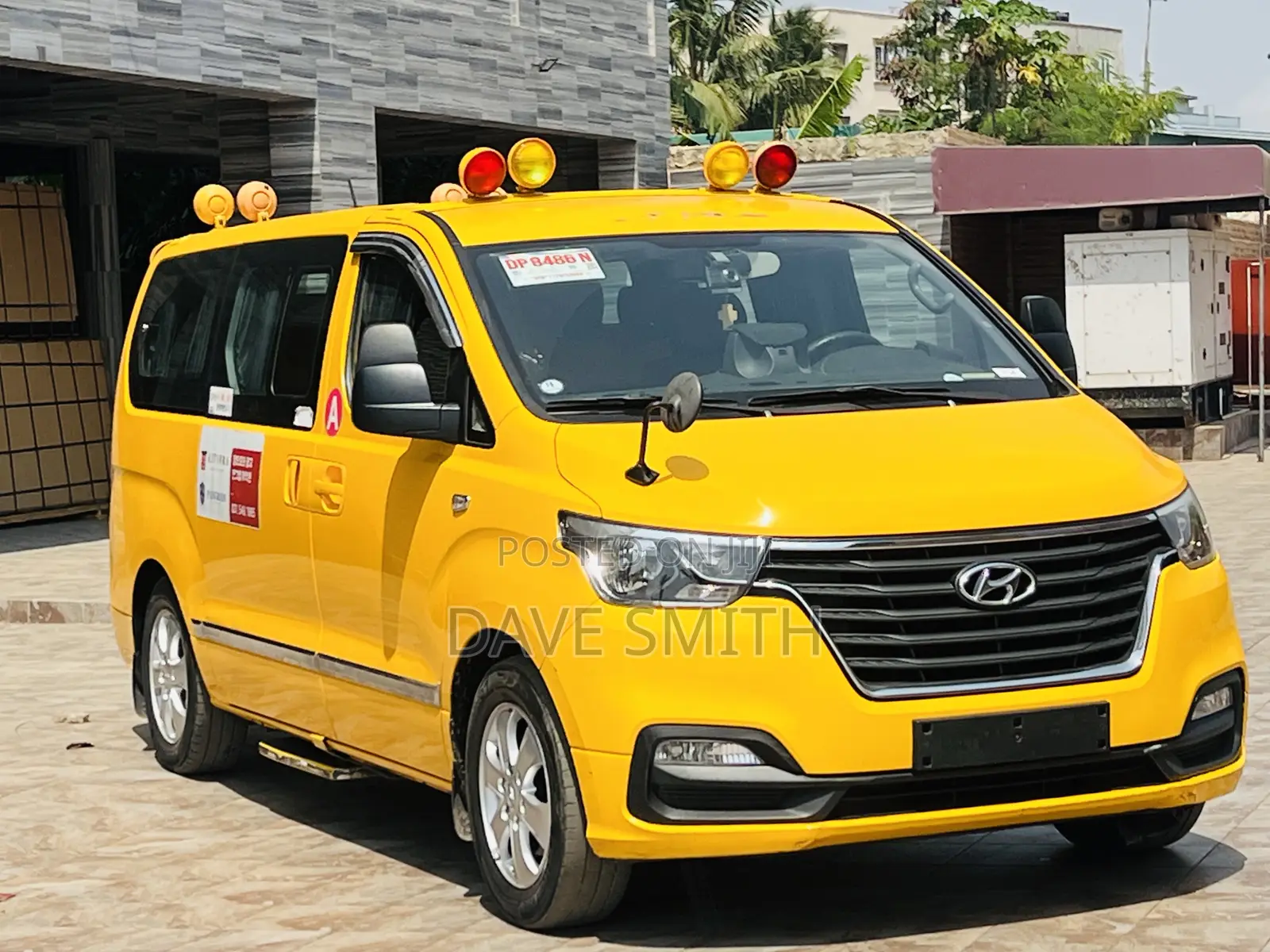Hyundai Starex 2019 Yellow