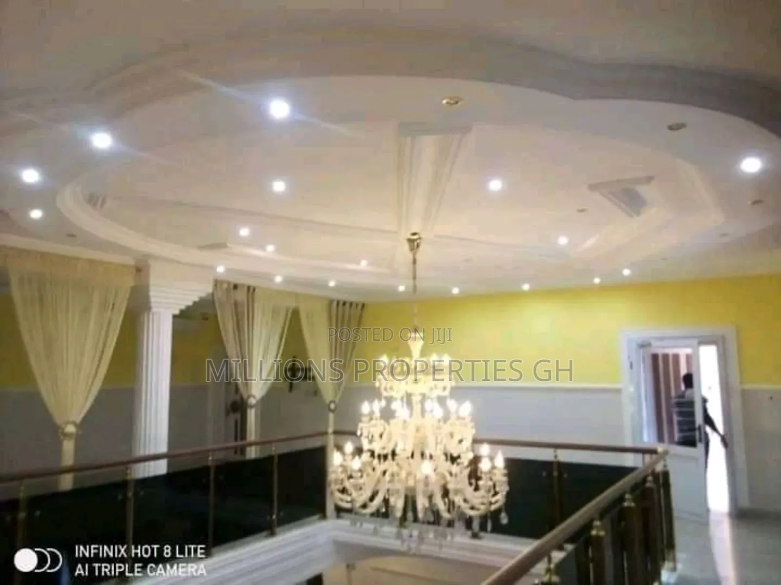 Furnished 9bdrm Mansion in Millions Properties, Tema Metropolitan