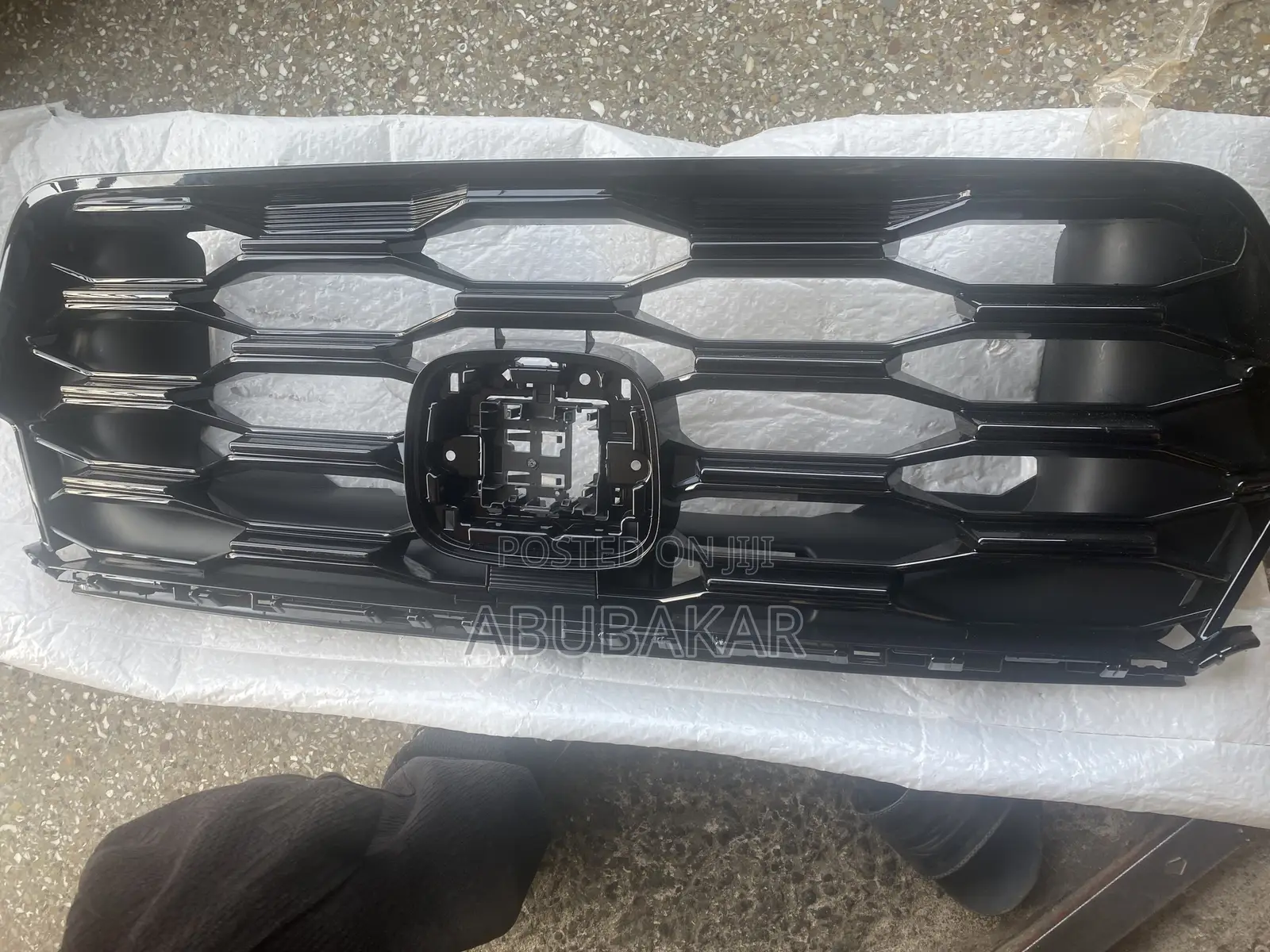 Honda Pilot 2023/2024 Front Grill