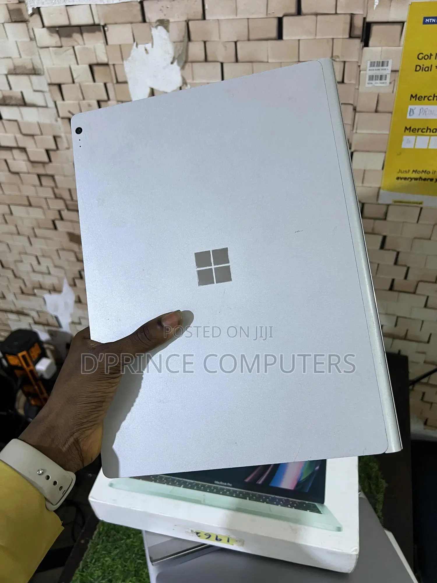 Laptop Microsoft Surface Book 2 8GB Intel Core i5 SSD 256GB