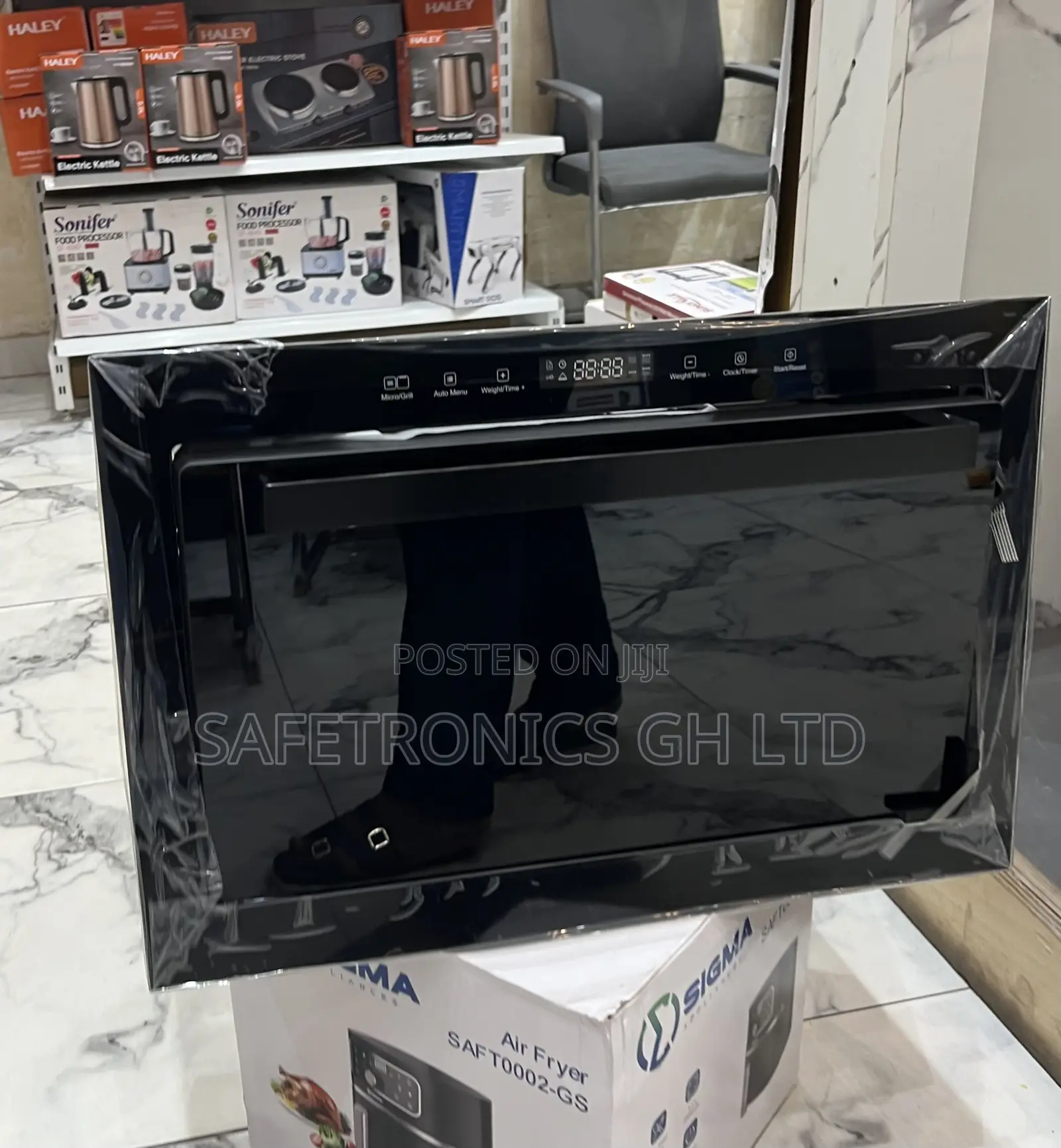 Efficient New in-Built Kenwood Electric Black Microwave