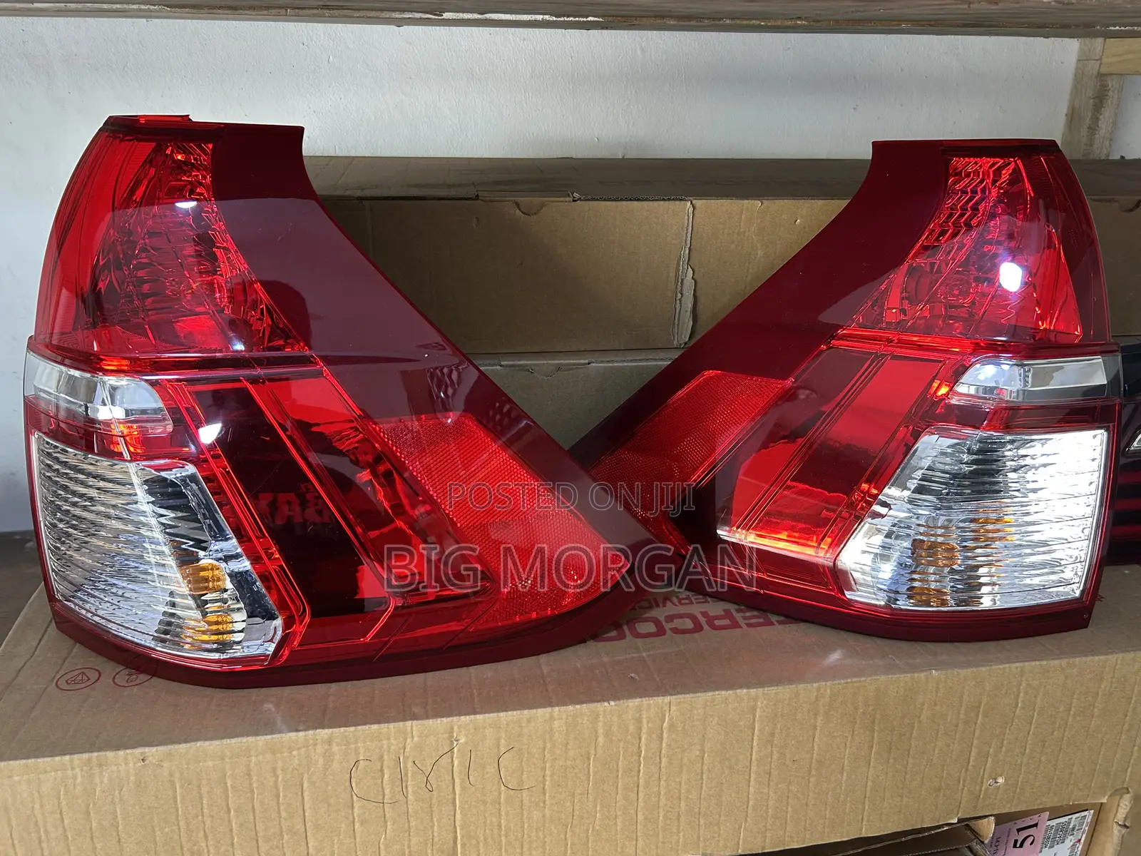 Honda CRV 2015-2016 Tail Light Pair and All Kind of Parts