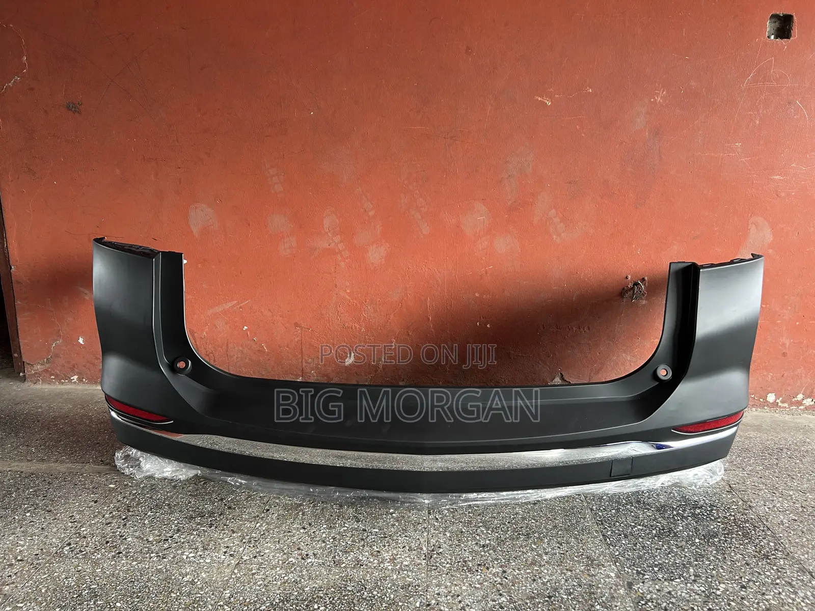 Chevrolet Equinox 2018-2021 Back Bumper Complete And All Kinds Of Part
