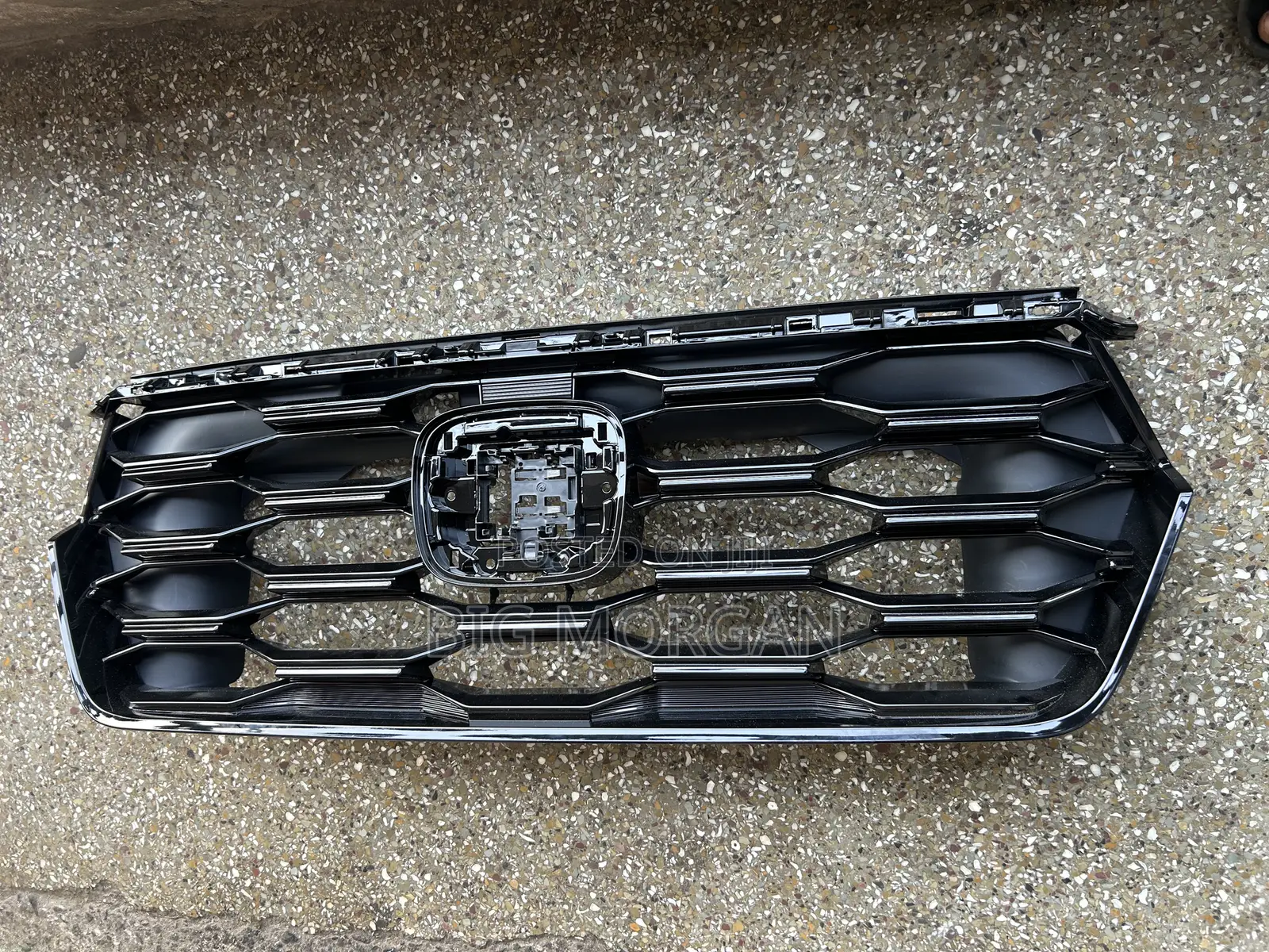 Honda Pilot 2024 Top Grille