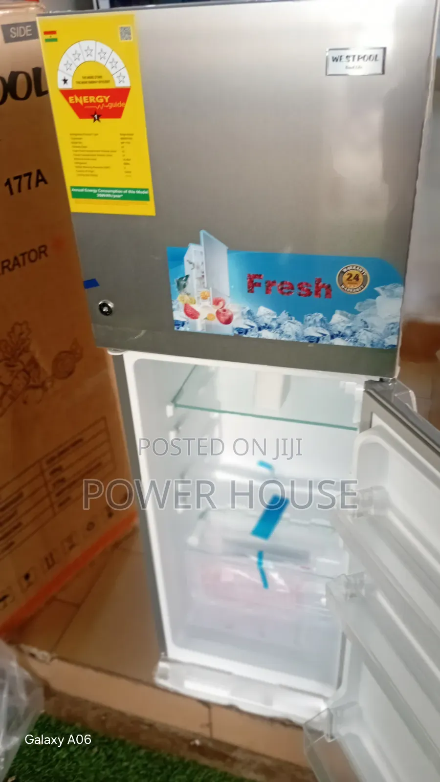 Westpool 130l Compact Fridge With Freezer Compartment