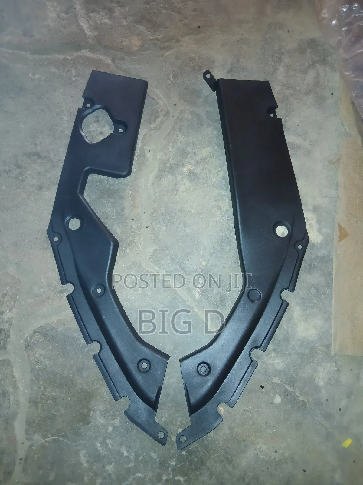 Honda Civic 2016-2018 Fender Cover Apron /Strip /Trim